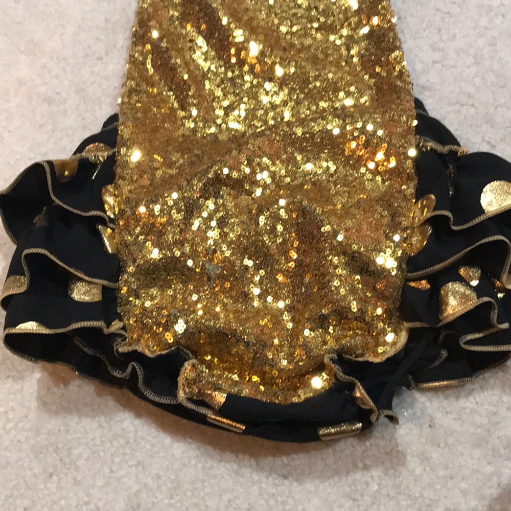 Fancy Suit - Picture 2 of 5